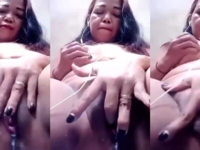 น้าไหม สาวแก่แถวเจริญกรุง โชว์เขี่ยหีหวังเรียกน้ำเงี่ยน