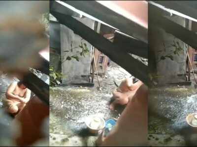 แอบดูป้าอาบน้ำไปชักว่าวไปด้วย ว่าจะเอาคลิปนี้ไปแบล็คเมล์แก